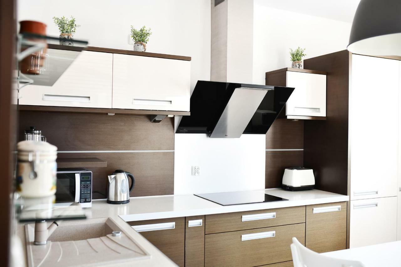 Apartamenty Navigator-Portowa 28 코워브제크 외부 사진